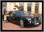 Szyberdach, Rolls-Royce Phantom, Kobieta